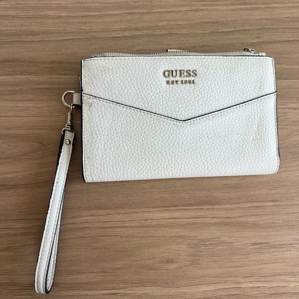 Guess White Wristlet Wallet Bag
